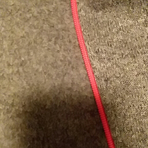 Zipp up fleese. - Picture 4 of 4